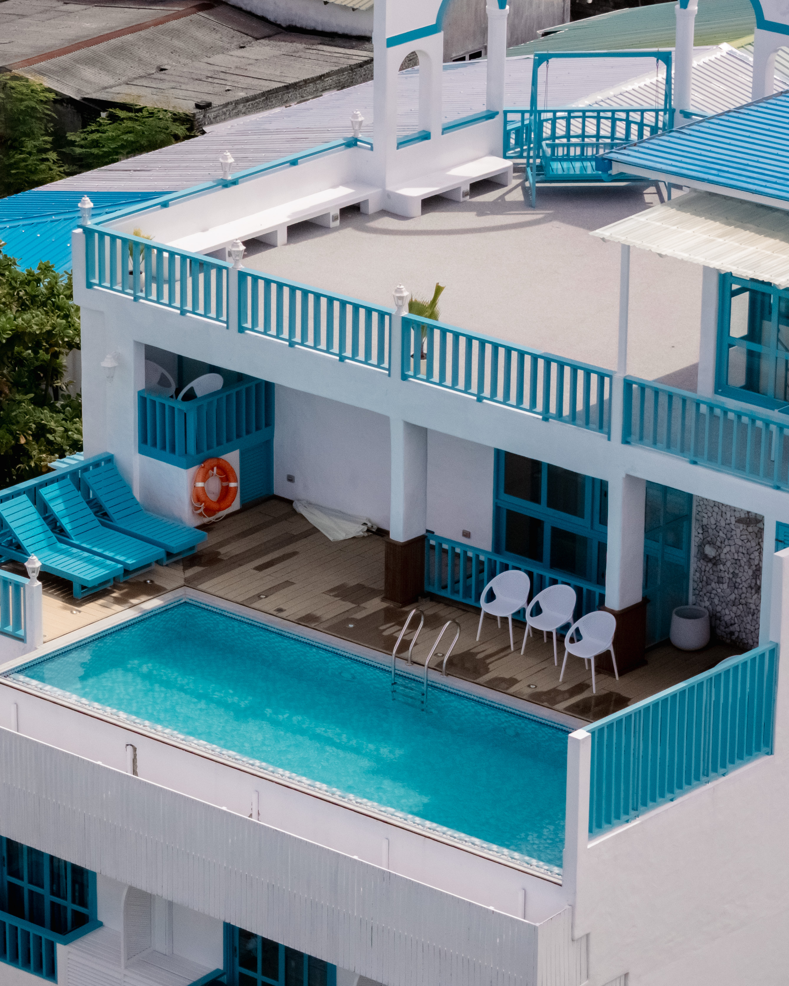 Endorphins hero scene 1